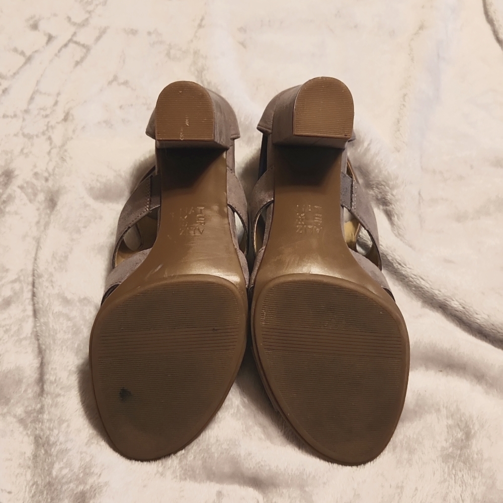 Naturalizer sandals - Picture 2 of 4